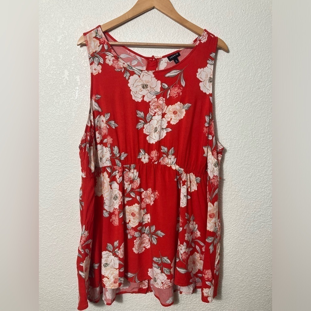 Torrid red floral sleeveless tunic tank top blouse size 3 elastic waist